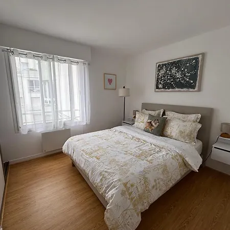 Lägenhet F2 Calme Et Lumineux Avec Balcon Au Coeur Du Vieux Lille