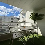 F2 Calme Et Lumineux Avec Balcon Au Coeur Du Vieux *