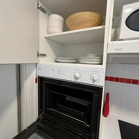 F2 Calme Et Lumineux Avec Balcon Au Coeur Du Vieux Appartamento